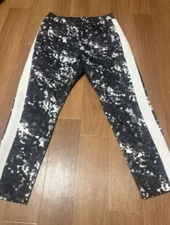 Nike 迷彩圖案運動褲