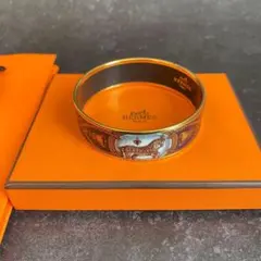 エルメス エマイユ バングル 馬柄 オーストリア HERMES ブレスレット エルメス エマイユ バングル 馬柄 オーストリア HERMES ブレスレット