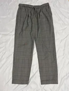 Live in comfort テーパードパンツ ストレッチ グレー