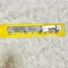 SALE❗️壁掛けフック 4連 ネジ固定 ハンガーフック 壁付け コート掛けのサムネイル