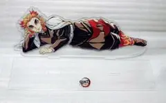 C104 コミケ 鬼滅の刃 寝そべり アクリルスタンド 宇髄天元 - メルカリ