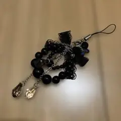 ハンドメイド 黒 ビーズ ストラップ　14センチ
