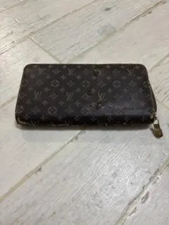Louis Vuitton モノグラム 長財布 ジャンク品 チャック壊れ - メルカリ