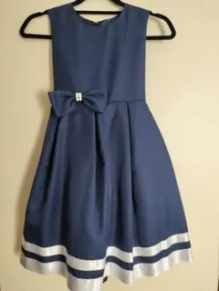 ネイビー リボン付きドレス