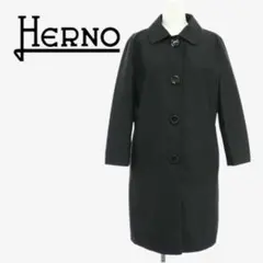 【極美品】HERNO ヘルノ 丸襟 テクニカルコート デカボタン ブラック 44のサムネイル