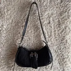 Bershka スタッズ ワンショルダー 黒 y2k 00s ギャル系 韓国 - メルカリ