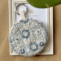 【希少な丸型ミニポーチ大】インド刺繍リボンのコインケース兼バッグチャーム＊銀青