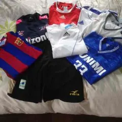 SALE!!サッカーウエア８点セット