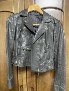 本革ライダースジャケット