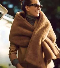 MaxMara　マックスマーラ　テディベア　マフラー　ストール　キャメル MaxMara(マックスマーラ) の人気シリーズ「テディベア」のファー