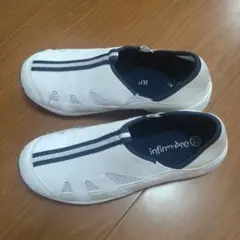 Item thumbnail for item bf589072-23b3-4e15-8909-b4581863b266