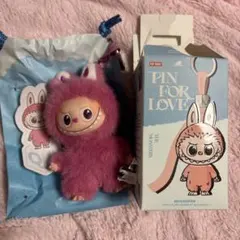 正規品 Labubu PIN FOR LOVE (Q) (箱は潰して発送)