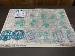 ガンダム MOBILE SUIT ENSEMBLE 初音ミク　ザク クリアカラー