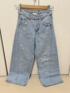 ZARA ダメージジーンズ
