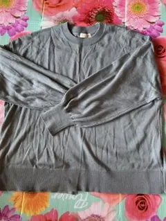 アース うしろスリット 春ニット