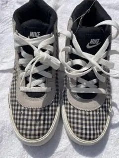 希少 新品未使用　2011 NIKE HACHI ギンガム柄　24㎝