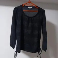 黒 ストライプ 長袖ニット　トップス　カットソー