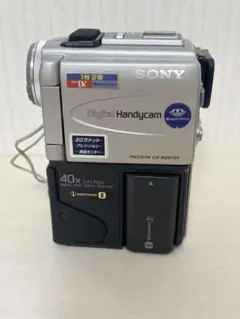 希少大人気 動作品 Mini DV Sonyソニービデオカメラ DCR-PC10 - メルカリ