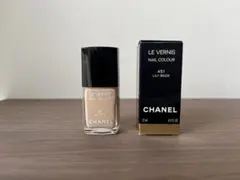 【CHANEL】ネイルカラーLE VERNIS 451 LILY BEIGEのサムネイル