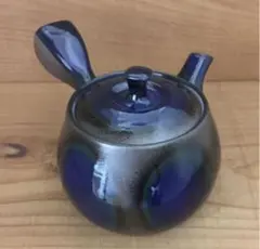 Item thumbnail for item bad1cd02-caf0-425c-8256-1b6e3652261d