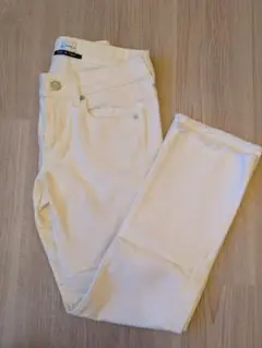 ホワイト ストレートデニム