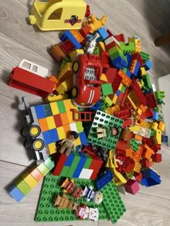 ブロック玩具セット 動物と車付き