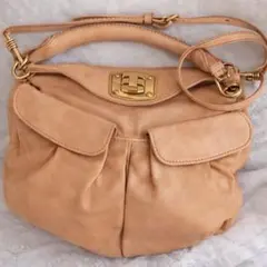 miu miu レザー 2WAY ハンドバッグ ショルダーストラップ付