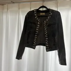 ビーズ装飾付き黒デニムジャケット