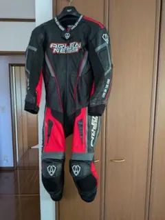 RAPIDI ニッキー・ヘイデン レーシングスーツ 革ツナギ RAPIDI ニッキー・ヘイデン レーシングスーツ 革ツナギ - メルカリ