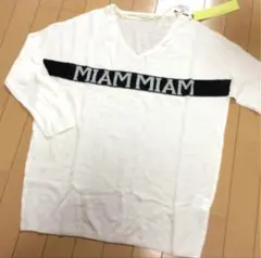 新品　ワールド製　薄手ロゴニット　40 L ホワイト　オペークドットクリップ