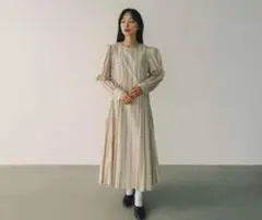 美品 foufou とてもすごいフレアワンピース 1 希少 - メルカリ