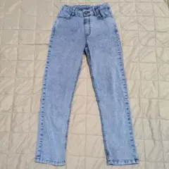 Item thumbnail for item 52ea788d-4238-4a94-821b-826dddee8699