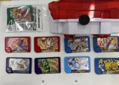 ポケモンフレンダ　カード9枚入り　専用ケース付き
