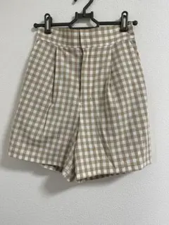 チェック柄ショートパンツ　ベージュ