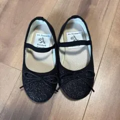 16cm 黒いグリッター仕上げフォーマルシューズ