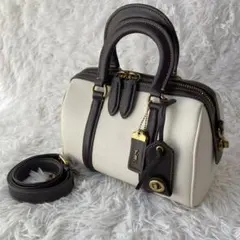 COACH✖️セレーナ・ゴメス トレイルバッグ - メルカリ
