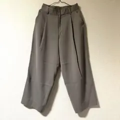 ワイドパンツ