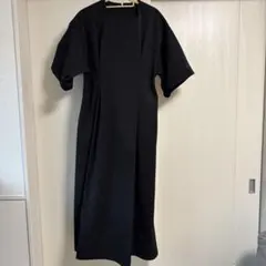 perna 黒 半袖 ロングワンピース スクエアネックのサムネイル