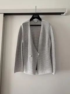 美品❣️ARMANI COLLEZIONI カーディガンのサムネイル