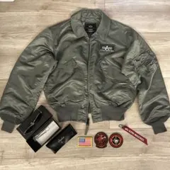 CWU-36Pフライトジャケット Berikin サングラス、ワッペン付き