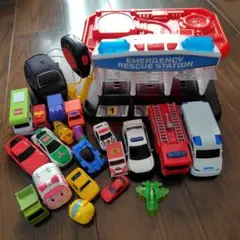 トイザらス スピードシティ ライト&サウンドSOSレスキューステーションなどのサムネイル