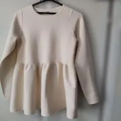 ＣＯＣＡ.セーターMサイズ、長袖、アイボリー色