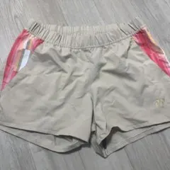 テニス用ショートパンツ　レディースOサイズ