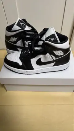 Air Jordan ブラック/ホワイト ハイカットスニーカー