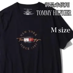 新品未使用　トミーフィルフィガー　クルーネック　ロゴtシャツ M ネイビーのサムネイル