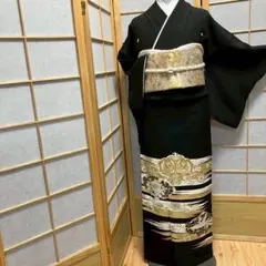 美品❇️豪華総刺繍 有名作家黒留袖 比翼仕立て 5つ紋 フルセット