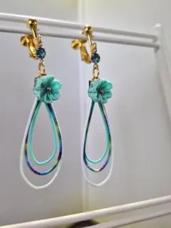 氷碧色の水引イヤリング(ピアス)