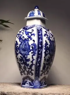 清末民国 鯖牡丹紋蓋缶 茶葉缶 景徳鎮 陶磁器 装飾品 工芸品美術品 置物 清末民国 鯖牡丹紋蓋缶 茶葉缶 景徳鎮 陶磁器 装飾品 工芸