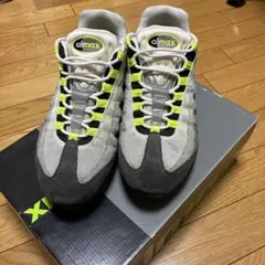 Air Max 95 イエローグラデ ホワイト/グレー/イエロー