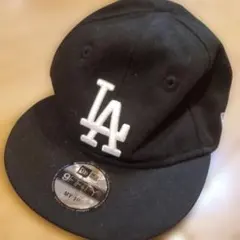 NEW ERA 9FIFTY LA キャップ ブラックのサムネイル